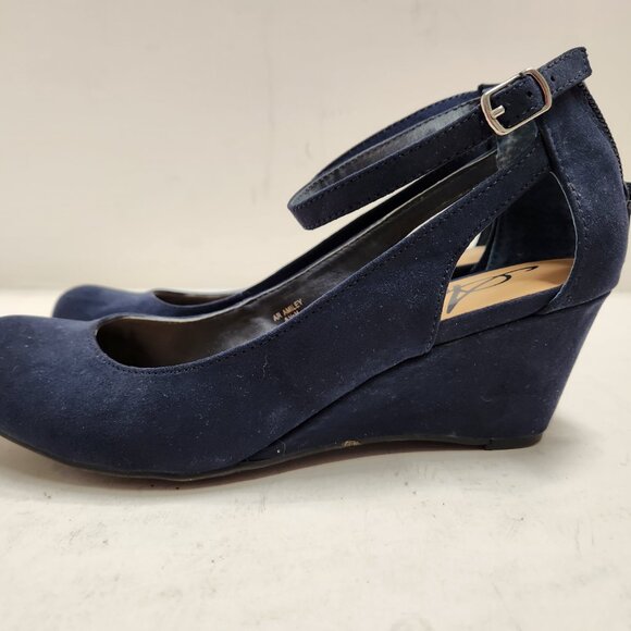 American Rag Miley Womens Closed Toe Ankle Strap Navy Wedge Heels Size: 6.5M - Picture 2 of 8
